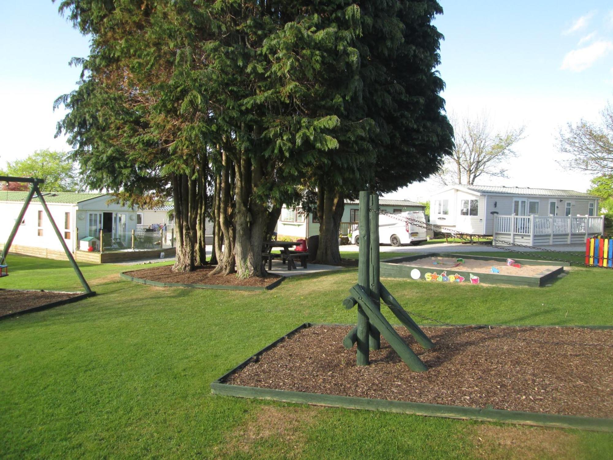 27 The Beeches, Gilcrux, Nr Cockermouth, Cumbria Hotel Exterior foto